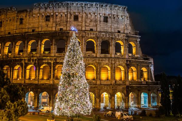 Colosseum Christmas DP